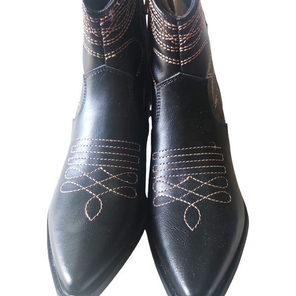 Indigo Rd Iradikan Consrasting Stitch Pink Embroidered Western Boots Size 5.5 M - Picture 4 of 16